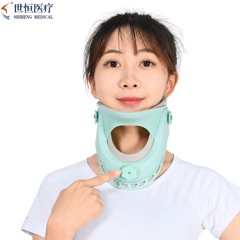 Adjustable medical neck brace
